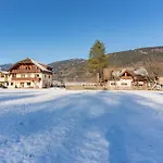 Daire Apartmenthaus Pernull