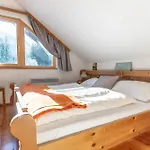 Apartmenthaus Pernull Tröpolach