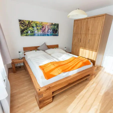 Apartmenthaus Pernull Daire *