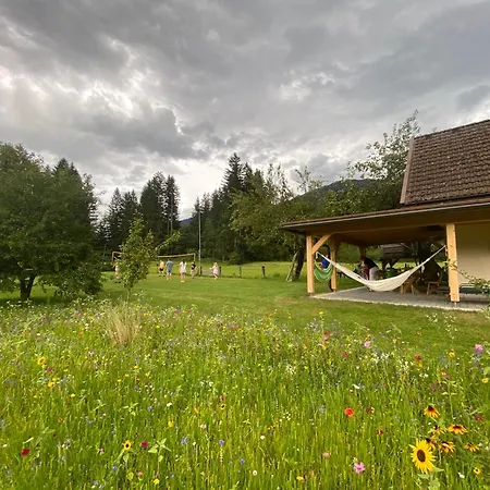 Lägenhet Apartmenthaus Pernull