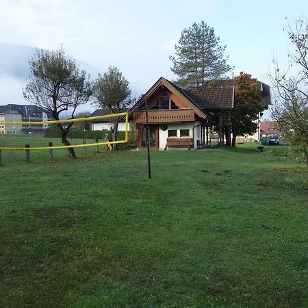 Apartmán Apartmenthaus Pernull Tröpolach